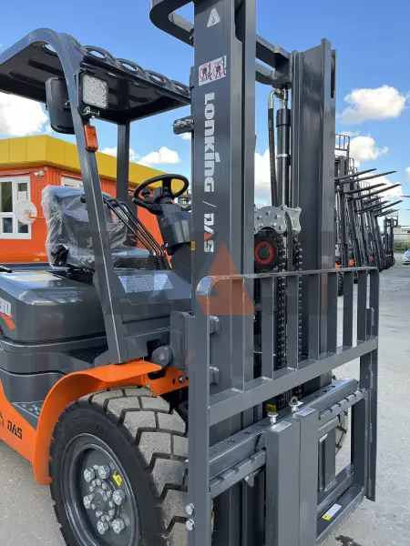 Дизельный вилочный погрузчик Lonking FD30T купить в Новокузнецке