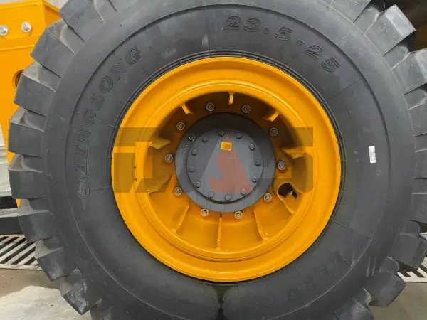 Фронтальный погрузчик Lonking CDM855HW купить в Новокузнецке