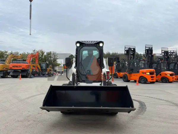 Мини-погрузчик Lonking CDM308 купить в Новокузнецке