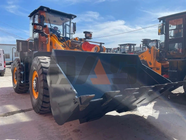 Фронтальный погрузчик Lonking CDM853H (в габарите) купить в Новокузнецке