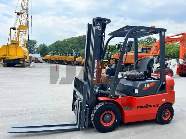 Дизельный вилочный погрузчик Lonking FD15T купить в Новокузнецке