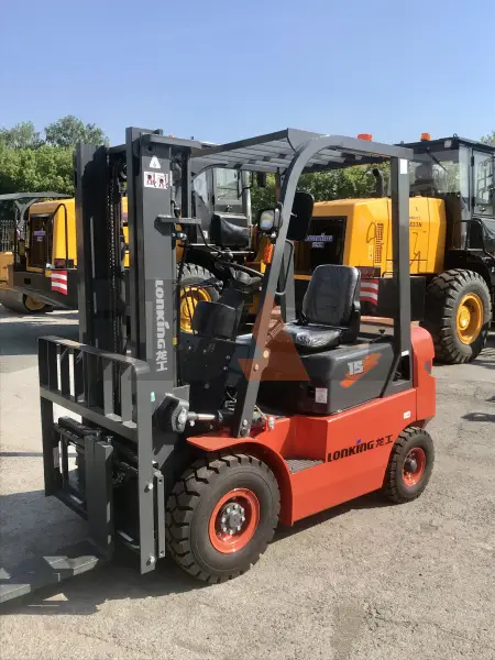Дизельный вилочный погрузчик Lonking FD15T купить в Новокузнецке