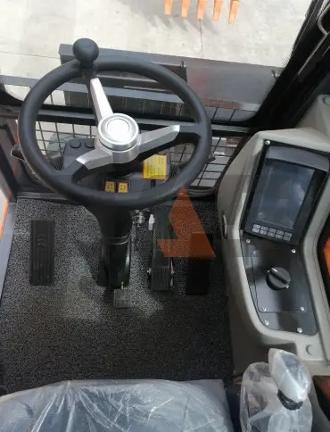 Экскаватор Lonking CDM6150W (колесный) купить в Новокузнецке